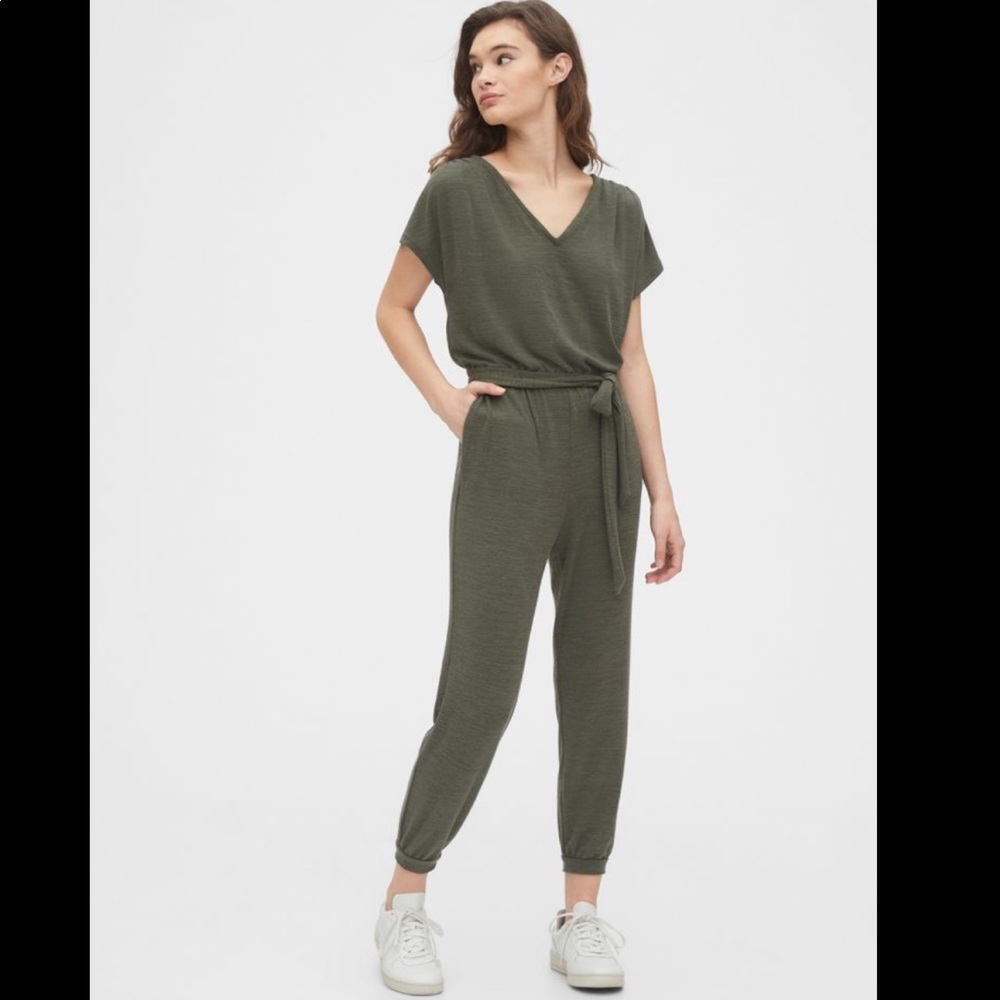 GAP Green Stretchy Jumpsuit with Tie, Pockets - Medium